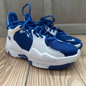 Nike Paul George Basketball Sneakers